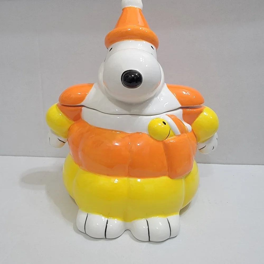 Peanuts Snoopy Puffer Jacket‎ Cookie Jar Halloween Candy Corn Canister Woodstock